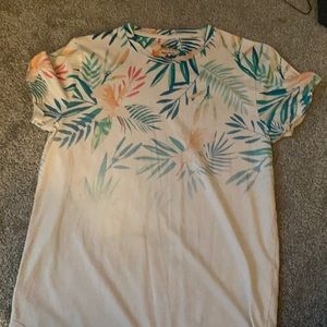 Hollister Tee